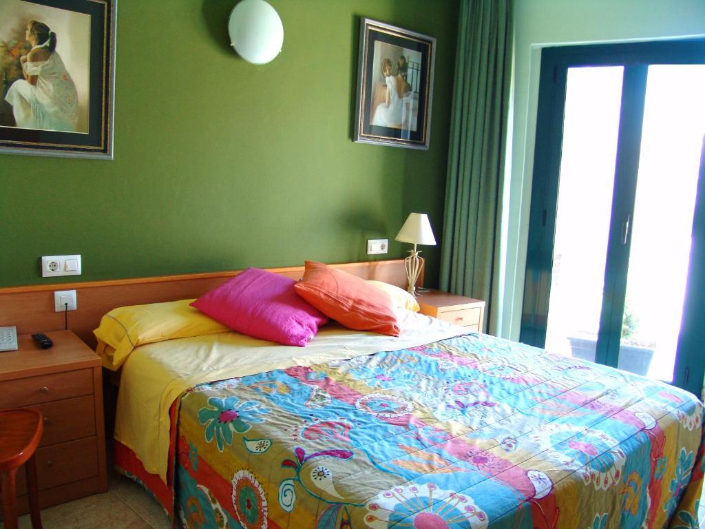 Hotel Pinxo Santa Coloma De Farners Δωμάτιο φωτογραφία